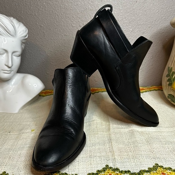 Rag & Bone Harrow Leather Ankle Boots - Picture 8 of 10